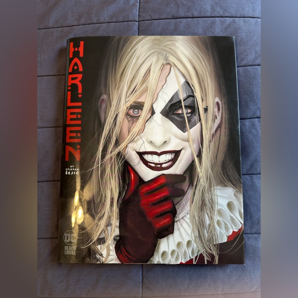 Harley Quinn comic book